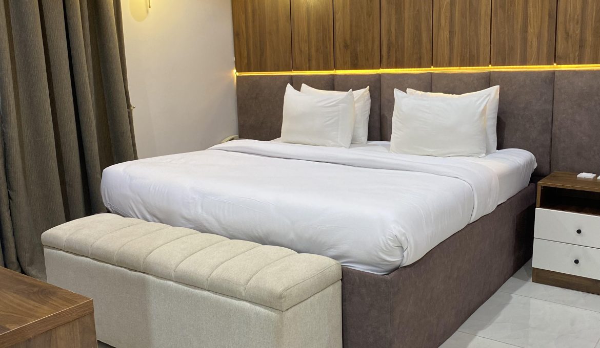 Elite Room – House 241