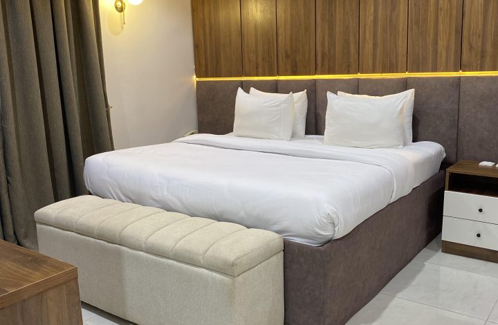 Elite Room – House 241