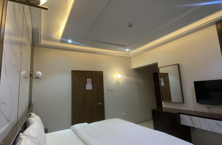 Compact Room – House 919